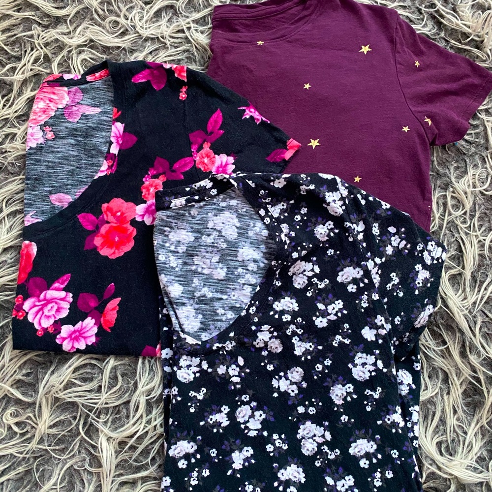 VS PINK Tee shirt bundle